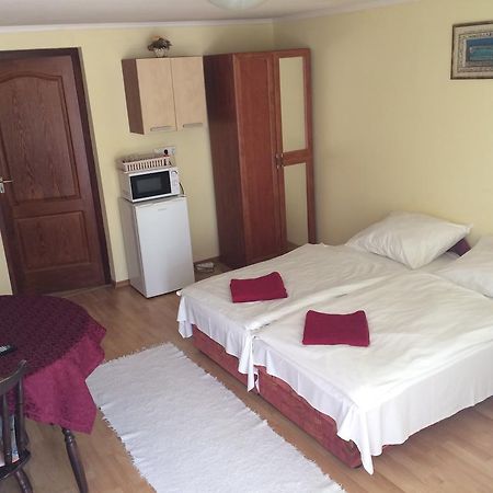 Szep Kert Vendeghaz Hotel Szekszard Bagian luar foto